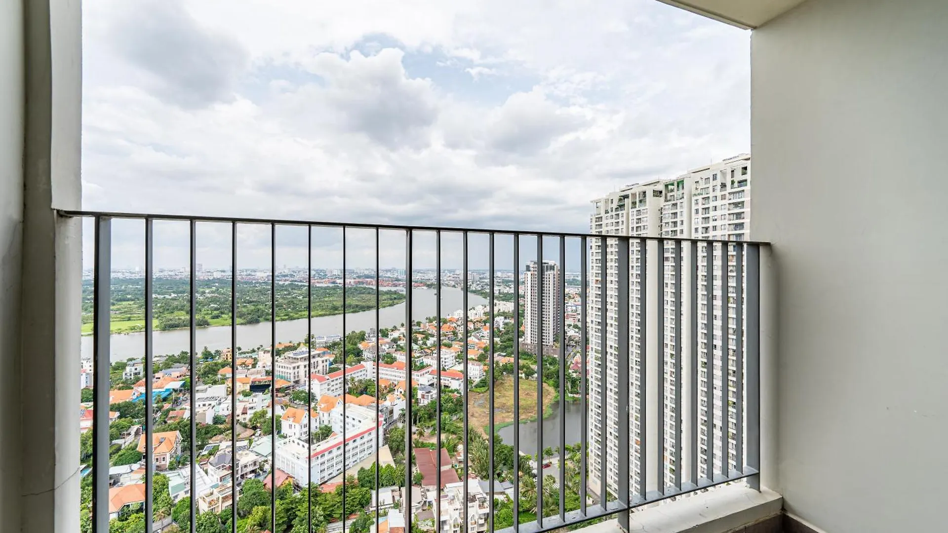 Apartment Free Pool&Gymㅣthao Dien Apt 2Brㅣ River Viewㅣquan2 Ho Chi Minh City